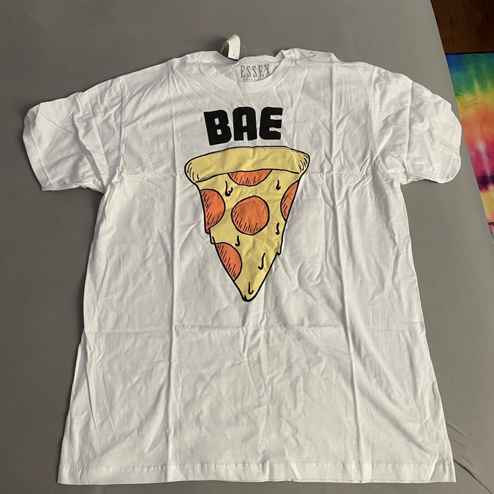 Pizza Bae T-Shirt Large NWT